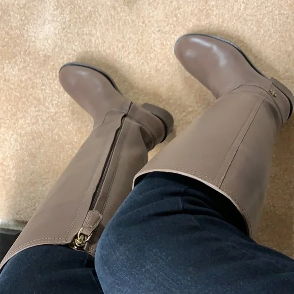 Tory Burch 7.5 Tall Leather Riding Boot Brand New